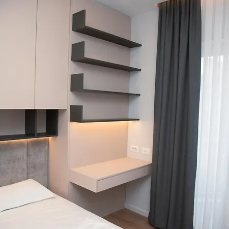 Apartment Tani