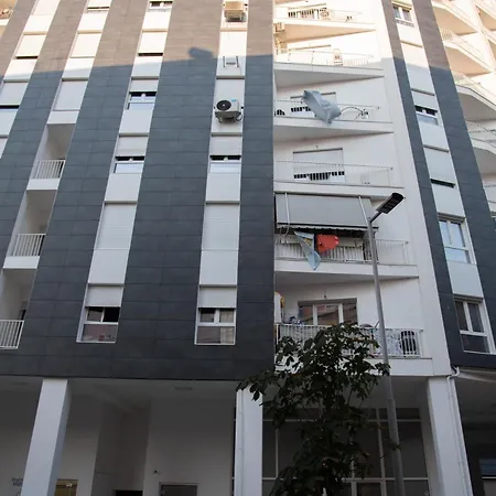 Tani Tirana