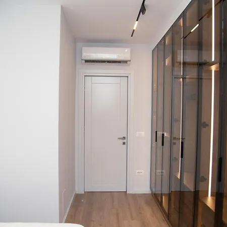 شقة Tani تيرانا